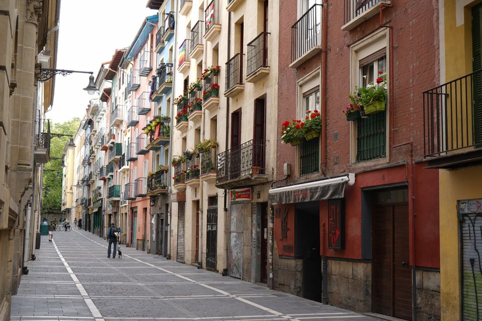 Spanien