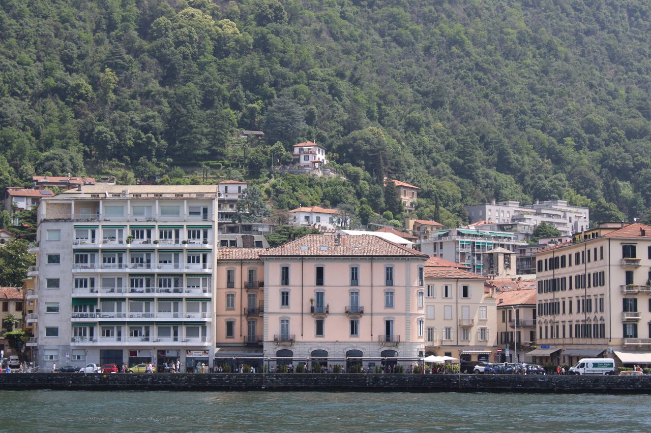 Como