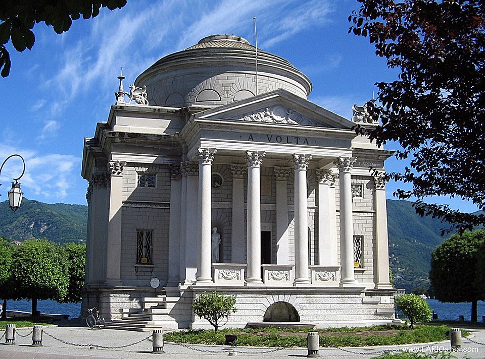 Como Tempio Voltiano