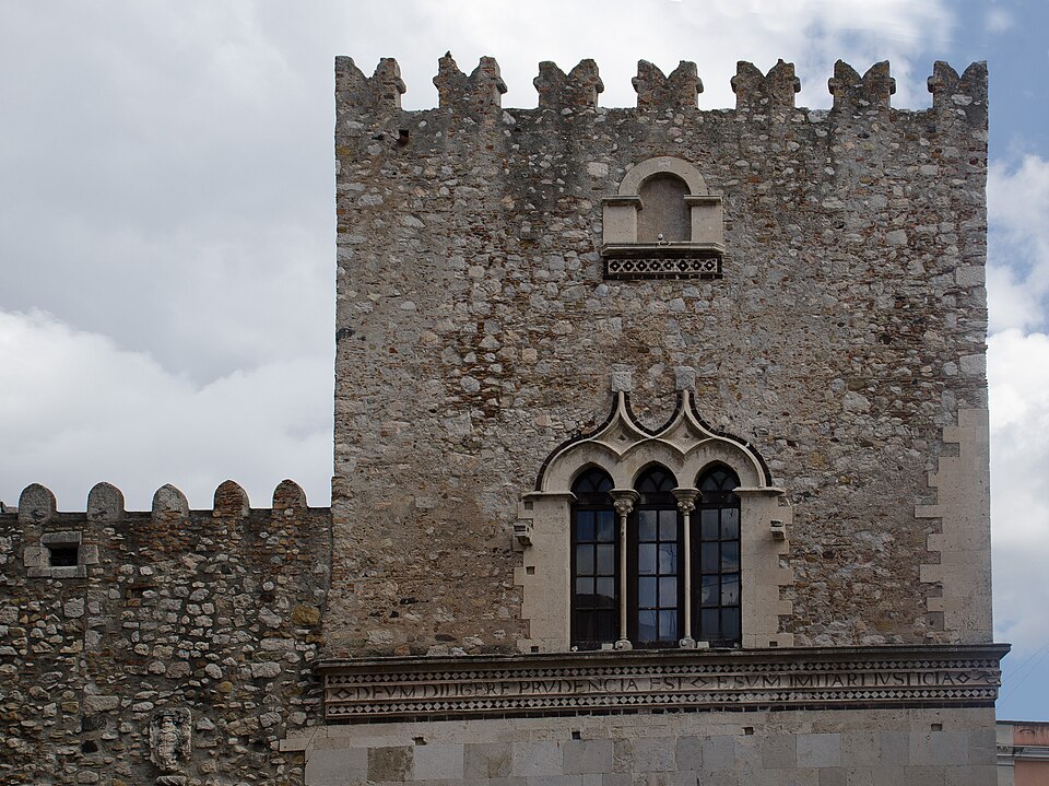 Palazzo Corvaja pjt