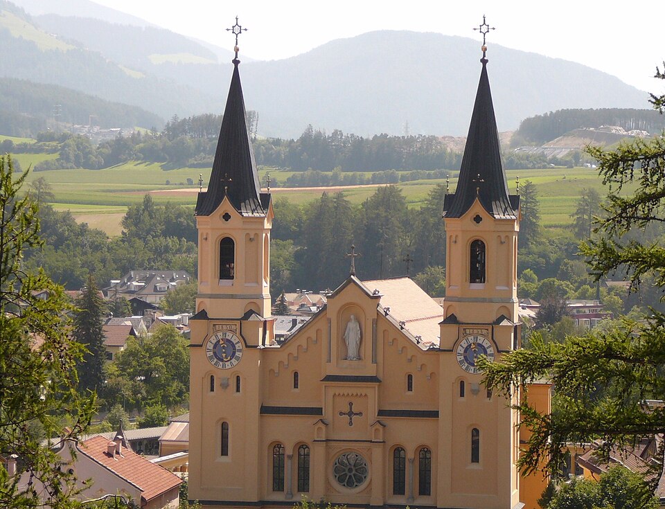 Brunico Chiesa Maria Assunta
