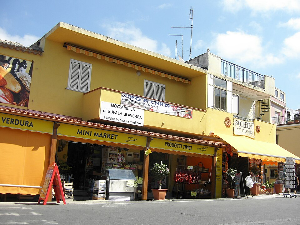 Mini Market Tropea