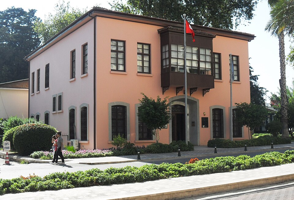 Antalya Atatürk Müzesi