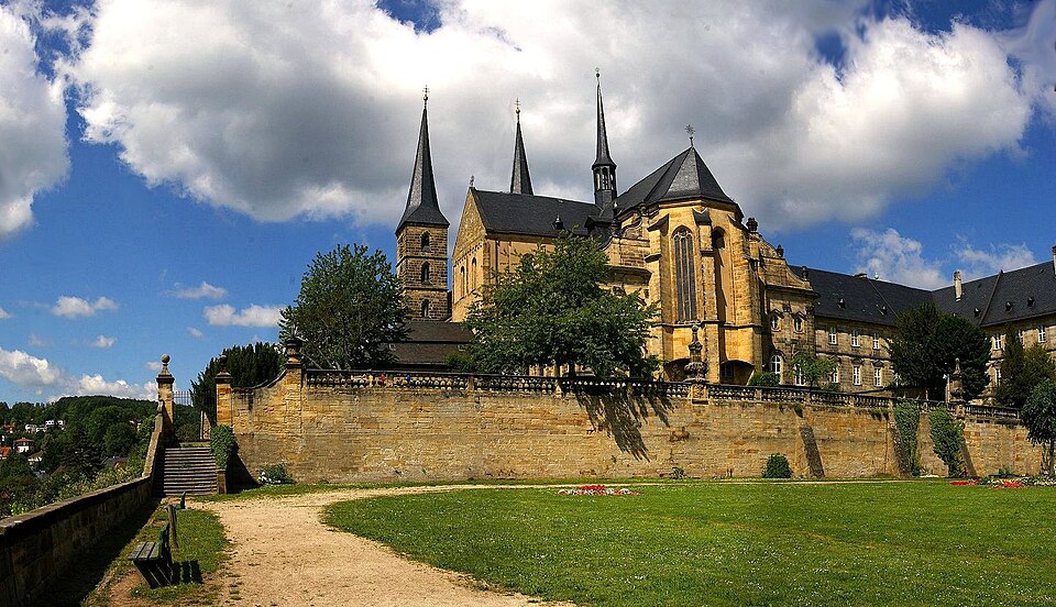 Kloster Michaelsberg Parkseite