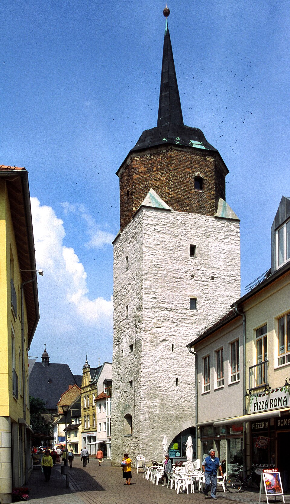 Köthen Hallescher Turm