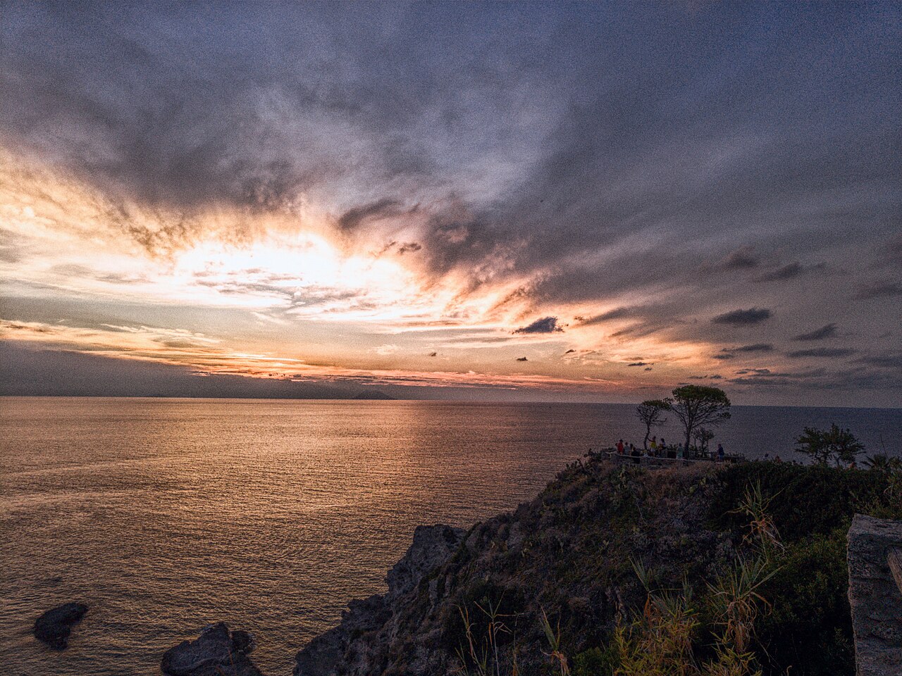 Capo vaticano sunset