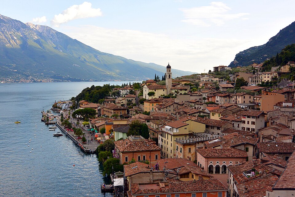 Limone