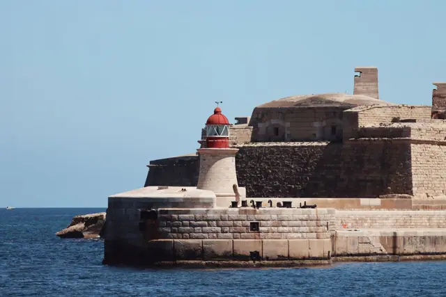 Malta ab Berlin